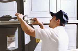 Garage Door Repair Cumming